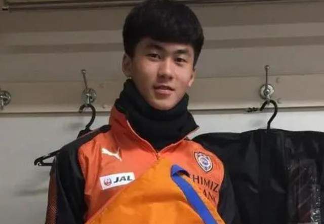 户外撒尿hdsex